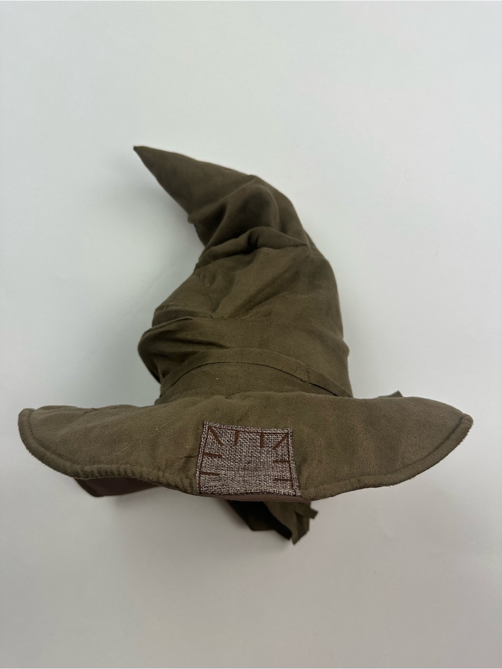 Harry Potter Real Talking Sorting Hat - Picture 4 of 7